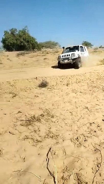 Jeap race