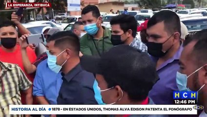 ¡Protesta! Taxistas de Intibucá se toman carreteras oponiéndose a circulación de "brujos"