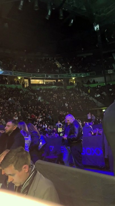 Khan vs Brook at Manchester Arena