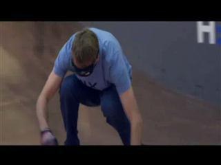 Hawk diberi peluang main Hoverboard pertama di dunia