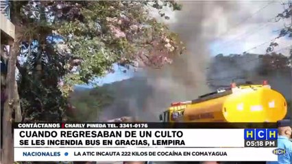 ¡El diablo suelto! cuando regresaban de un culto, se les incendia un bus en Gracias, Lempira