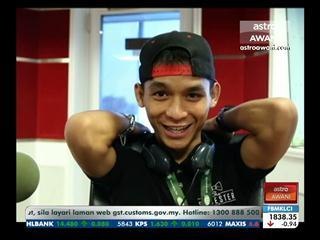 Hari pertama Jaa sebagai penyampai radio