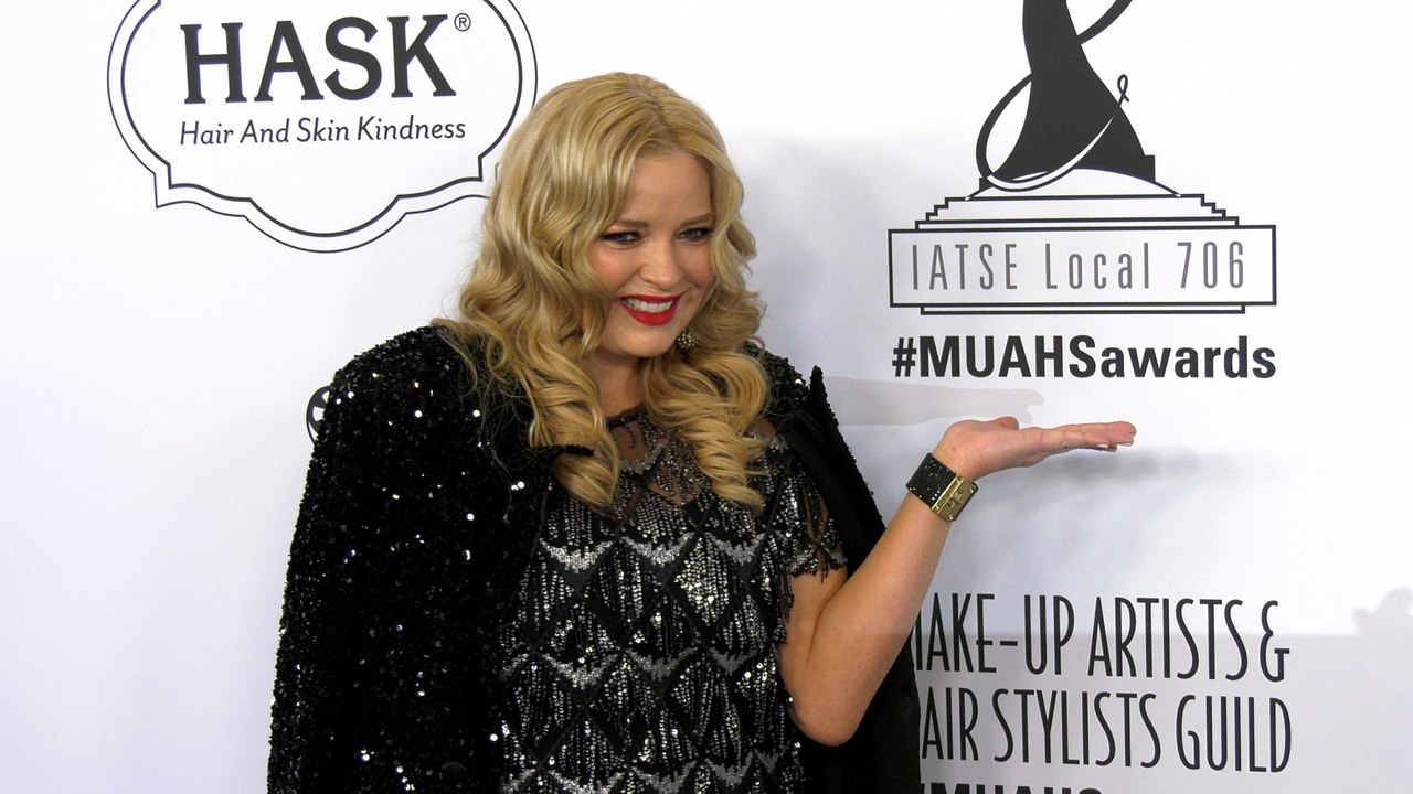 Melissa Peterman 2022 MUAHS Awards! Red Carpet Fashion