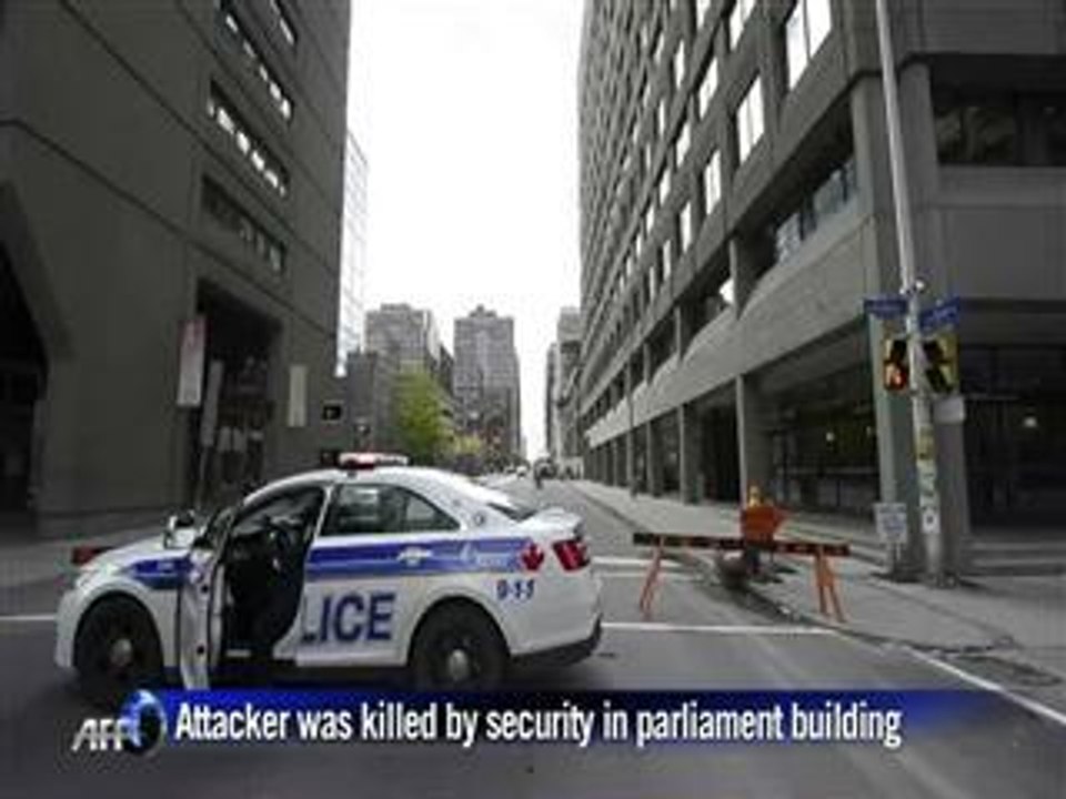 Canadian soldier, gunman dead in Ottawa parliament attack