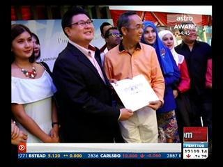 David Teo galakkan artis, krew beli rumah