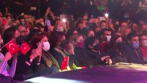 İYİ Parti Genel Başkanı Akşener, Erol Evgin konseri izledi (2)