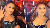 Urvashi Rautela Mobbed By Fans, Her Reaction Is Priceless