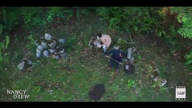 Nancy Drew S03E05 The Vision Of The Birchwood Prisoner
