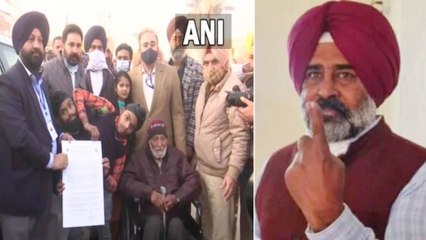 Punjab Elections 2022: Conjoined twins cast their votes in Amritsar