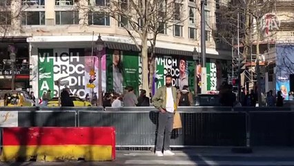 Fransa'da yasağa rağmen 'Özgürlük Konvoyu' Paris'in merkezine girdi