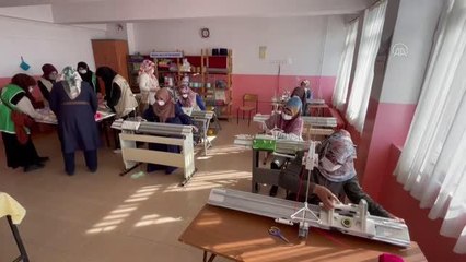 Elazığlı annelerden Suriye ve Afganistan'daki çocuklara şefkat eli