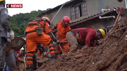 Brésil : Le bilan humain des inondations et des glissements de terrains à Petropolis s'élève à 146 morts
