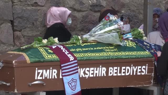 Tur otobüsünün devrilmesi sonucu hayatını kaybeden milli sporcu son yolculuğuna uğurlandı