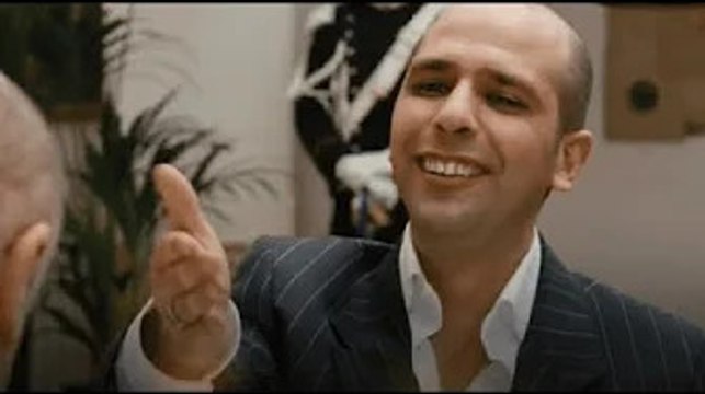 Checco Zalone stasera su Canale5 con il film Che bella giornata: trama, cast, curiosità e retroscena