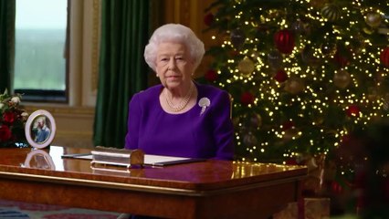 La reina Isabel II da positivo en coronavirus