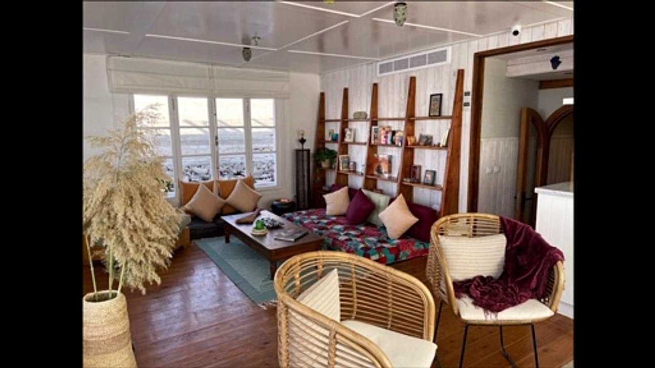 lazuli kemet - lesdeessesdunil.com- croisières en dahabeya sur le  Nil en Egypte.