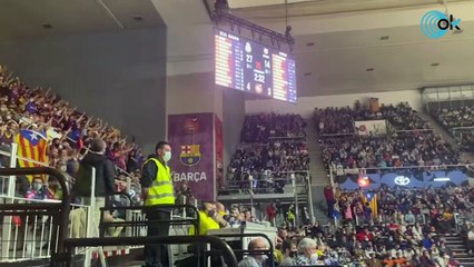 Pitada monumental a los ultras del Barça tras cantar por la independencia