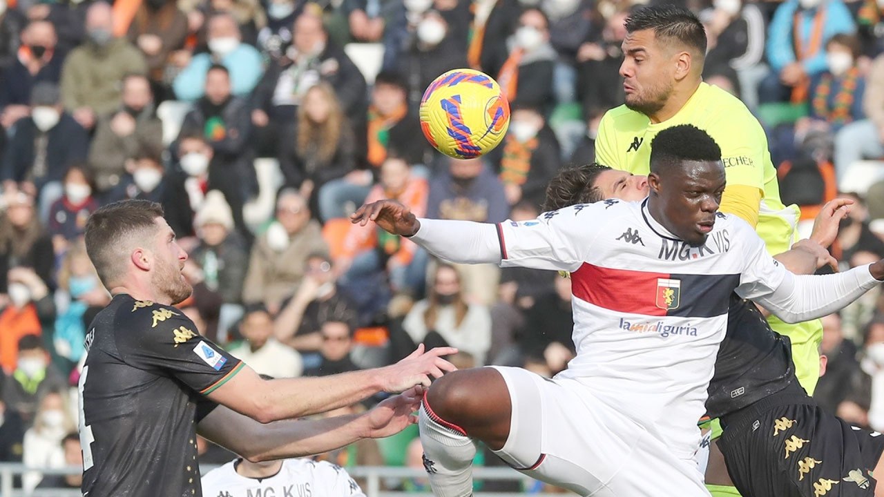 Venezia v Genoa
