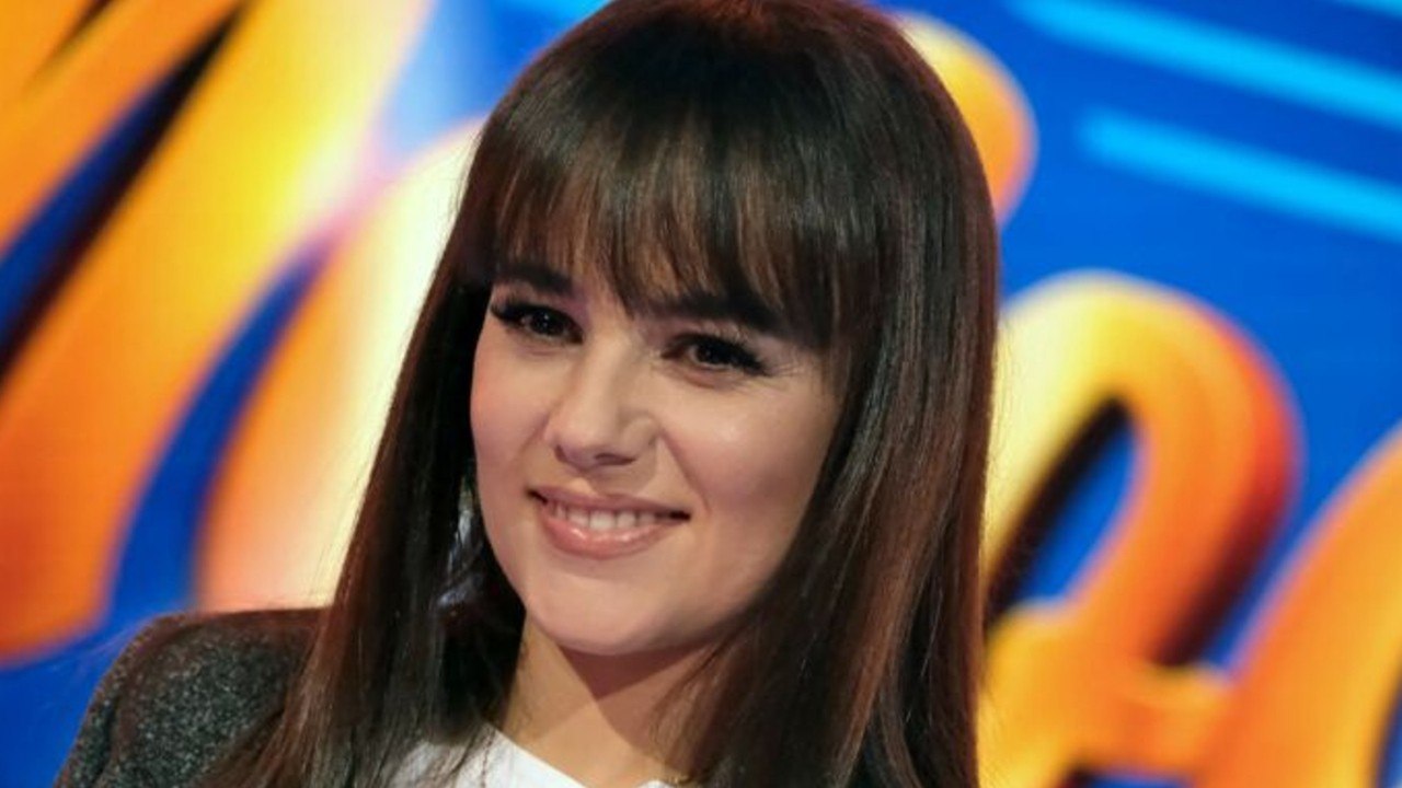 GALA VIDÉO - PHOTO – Alizée fait fondre ses fans avec un joli cliché de son adorable Maggy