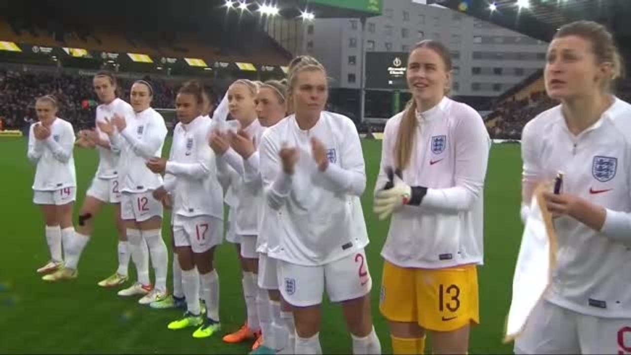 Arnold Clark Cup - L'Angleterre encore accrochée
