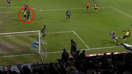 Ölümden kıl payı döndü! Galatasaraylı futbolcu yediği yumrukla bilincini kaybetti