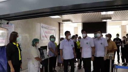 สุโขทัย รมช.สธ.ตรวจเยี่ยมการฉีดวัคซีนโควิด ในเด็กอายุ  5-11 ปี