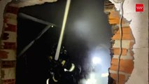 Un incendio devora una nave industrial en Humanes (Madrid)