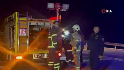 Bursa'da et yüklü kamyon devrildi! 1 ölü 1 yaralı