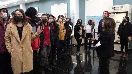 Lise öğrencileri zamanda yolculuğa çıktı