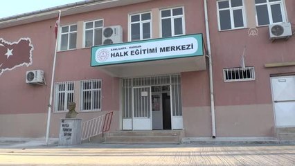 ŞANLIURFA - Kurumuş ağaçlar Harranlı kızların elinden oyuncağa dönüşüyor