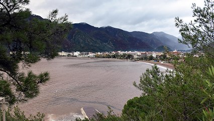 Büyük orman yangını sonrası Marmaris'te erozyon riski ve kirlilik tehdidi