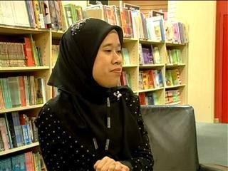 'Tak salah tegakkan Islam tetapi biar dengan cara betul' - Nik Raina