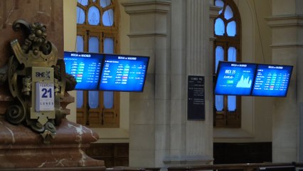 El Ibex 35 abre al alza ante la posible reunión entre EEUU y Rusia