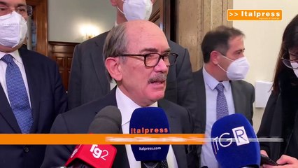 Pnrr e appalti, De Raho "Creare barriere contro le mafie"