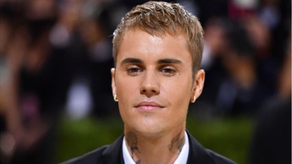 VOICI : Justin Bieber testé positif à la Covid-19, sa tournée mondiale impactée
