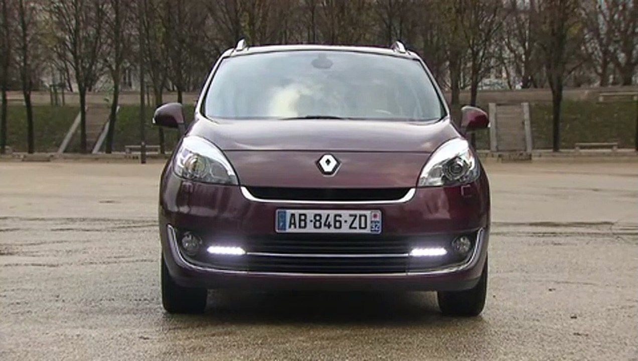Renault Grand Scénic 5 places 2012 (statique)