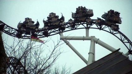 "Wollen das kein zweites Mal durchmachen": Menschen stecken stundenlang in Achterbahn fest