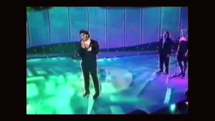NEVER LET GO  by Cliff Richard - live TV appearence 1993 +lyrics
