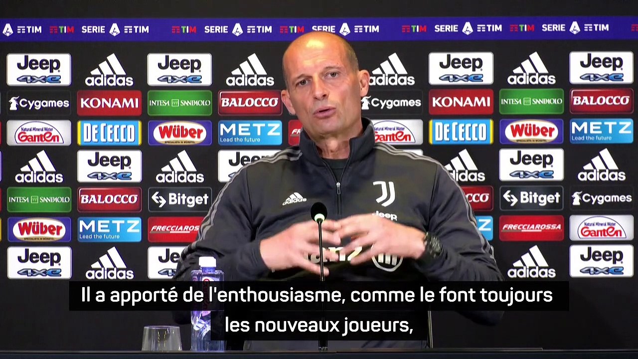 Massimiliano Allegri : "Vlahovic a apporté de l'enthousiasme au sein de l'équipe"