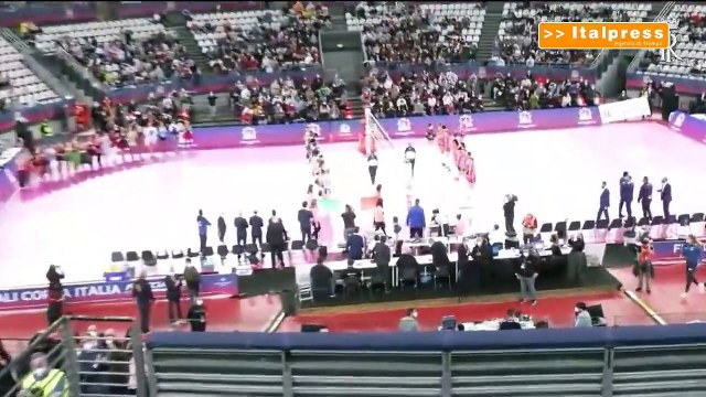 Mattarella alla finale di Coppa Italia di pallavolo femminile
