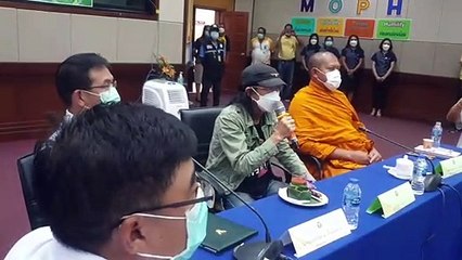 “แอ๊ด คาราบาว” นำทีมวัดระฆัง ฯบริจาค 10 ล้านให้ รพ.ทุ่งสงเมืองคอน