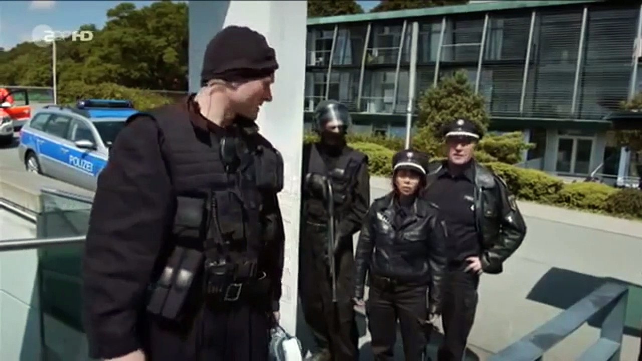 Notruf hafenkante (219) staffel 10 folge 2 - scheißtag