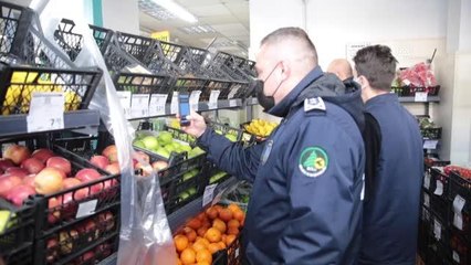 Marketlerde etiket denetimi yaptı
