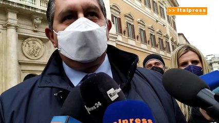 Governo, Toti "Eventuale cambio Draghi non è tema banale"