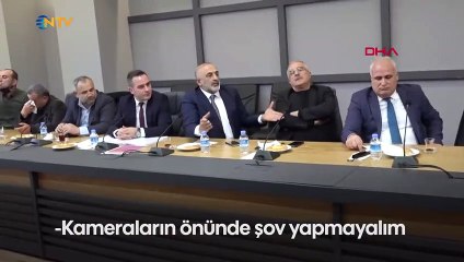 Öfke kontrolü toplantısında kavga çıktı