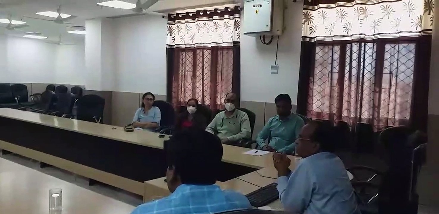 MEDICAL COLLEGE..जूनियर-सीनियर मेडिकोज के कैम्प...