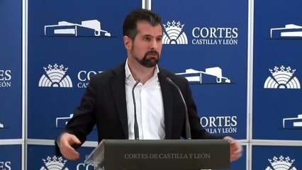 Mañueco "dinamita" la reunión con el PSOE tras negarse a hablar de corrupción