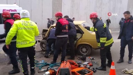 Otomobil ile işçi servisi çarpıştı: 12 yaralı