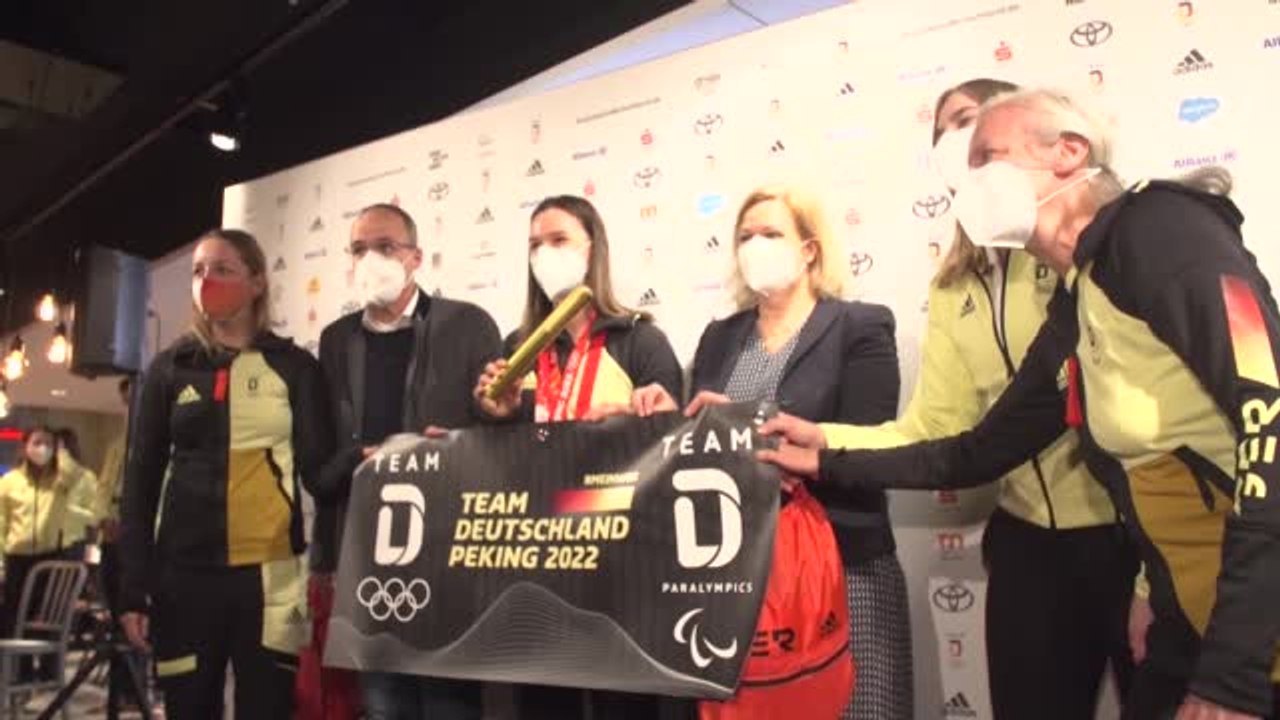 Deutsche Olympiahelden in Frankfurt gelandet