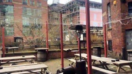 Leeds rivers dangerously high 21-2-22